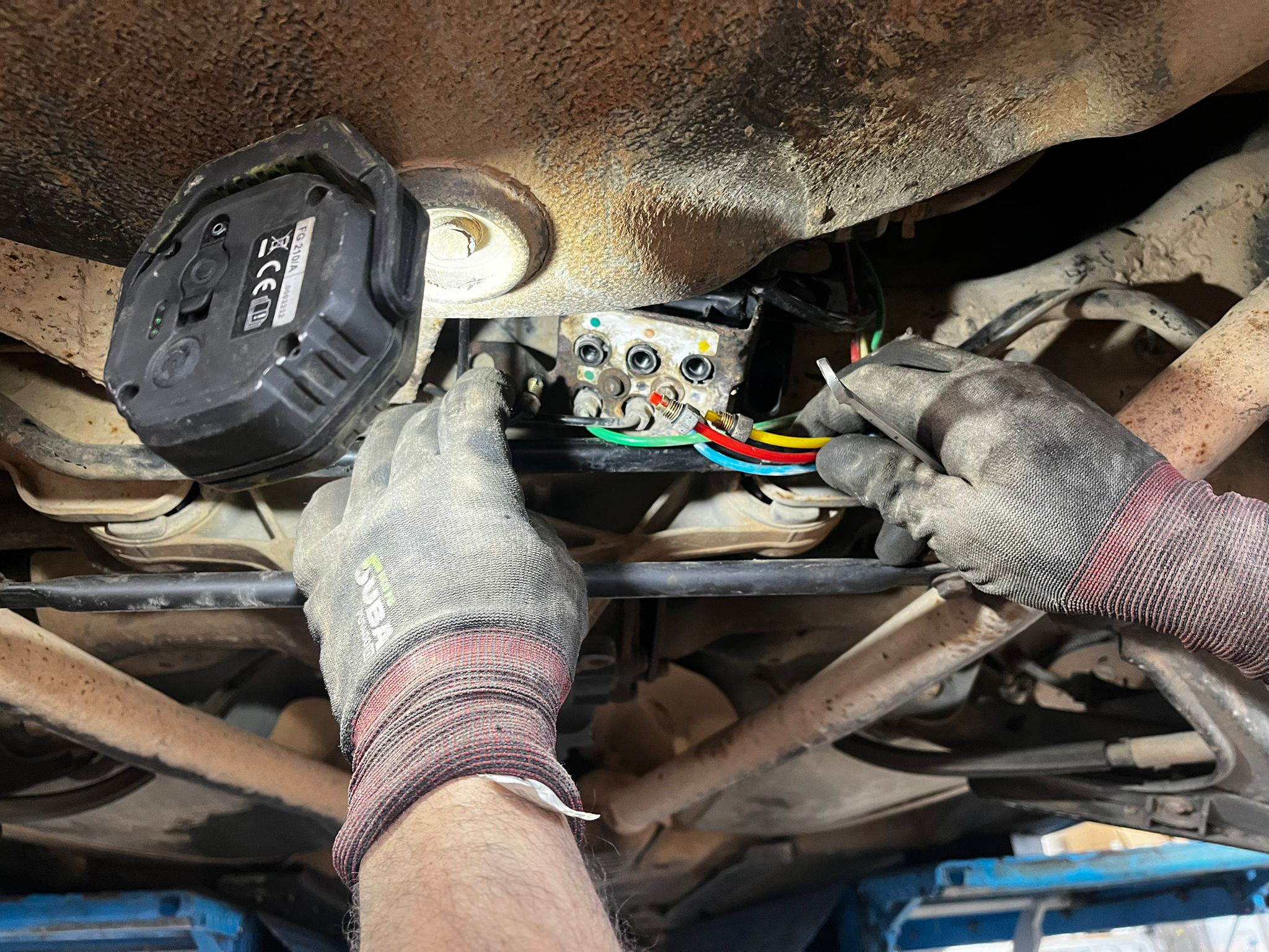 Electricitat del vehicle taller renatas